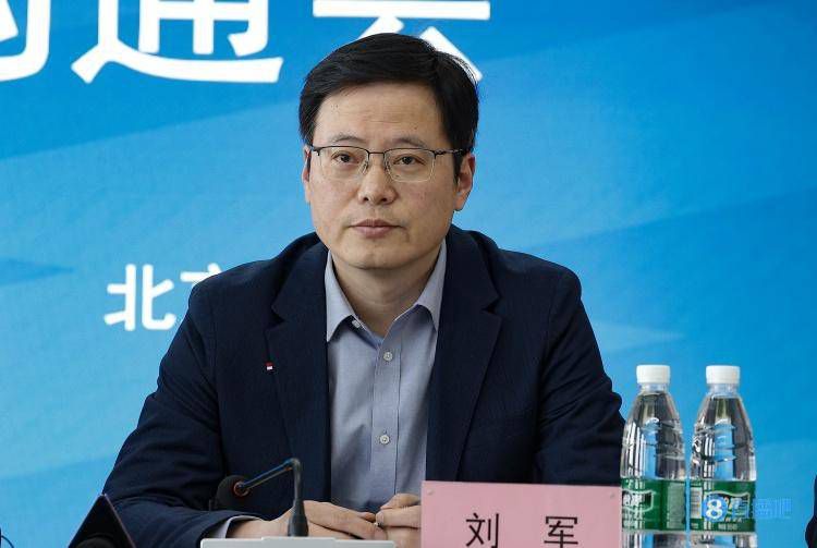 国产盗摄美女嘘嘘视频