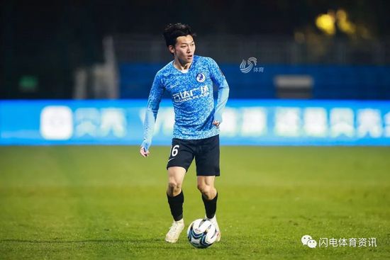 大荤大肉h1v1真空到处做